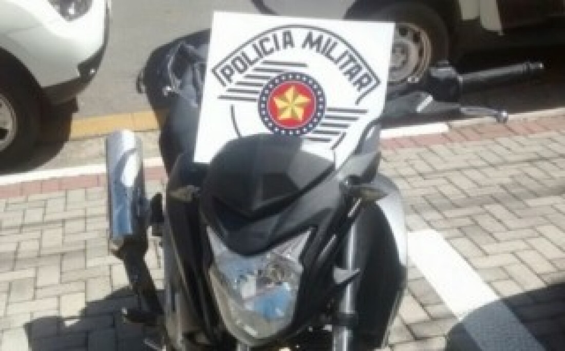 PM apreende menores acusados de roubos