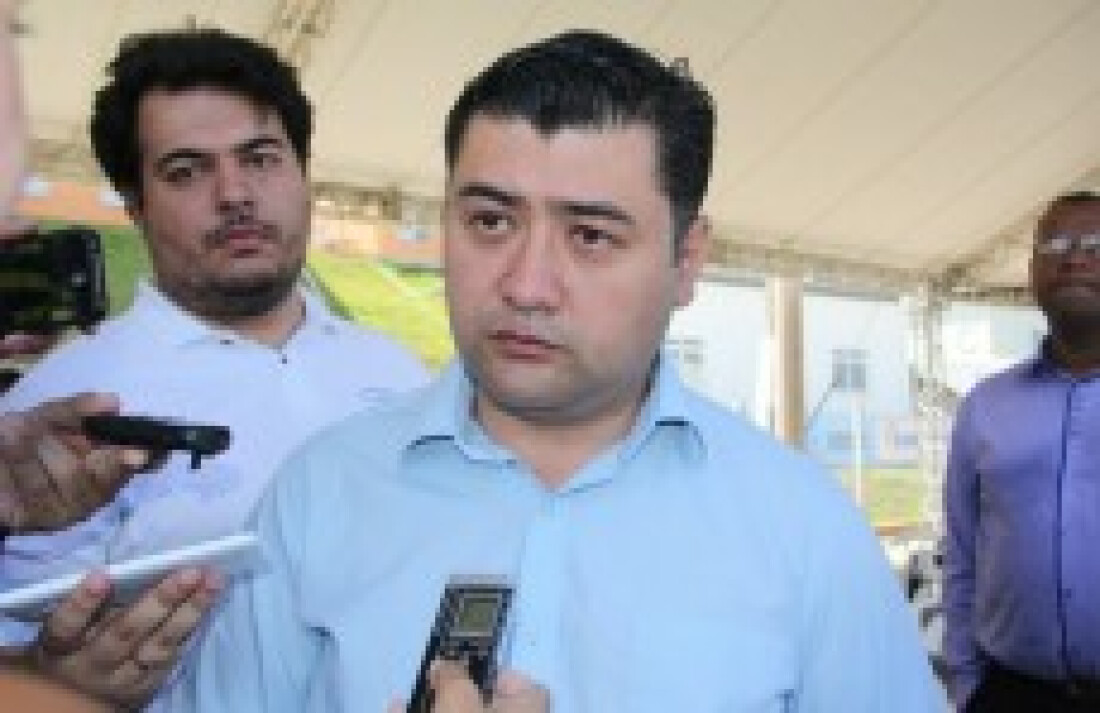 Políticos cobram obras e investimentos a Alckmin
