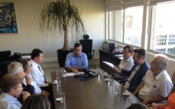 Prefeito Marcos Melo planeja pleitear alça na Ayrton Senna