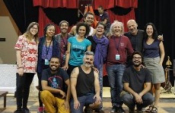 Contadores de Mentira abre inscrições para curso de teatro