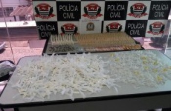 Polícia apreende drogas em Mogi