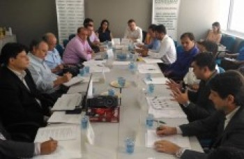 Condemat convoca deputados para ajudar