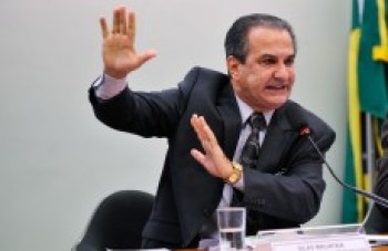 Polícia Federal indicia pastor Silas Malafaia
