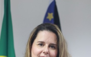 Cunha apresenta mais três nomes para primeiro escalão