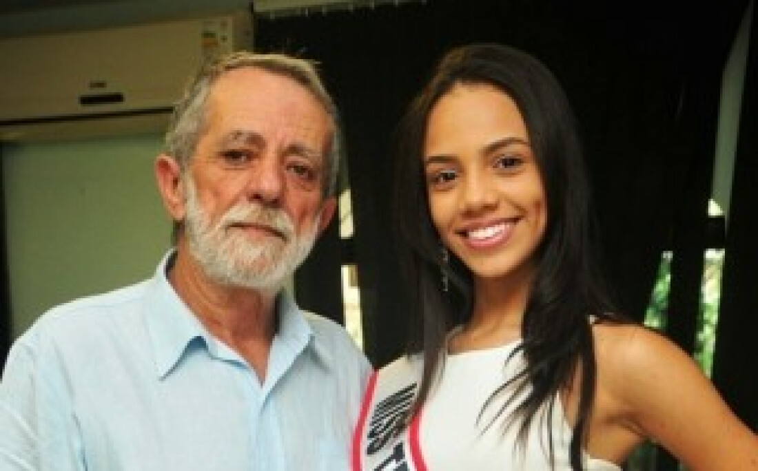 Prefeito recebe a visita de Miss Teen 2017