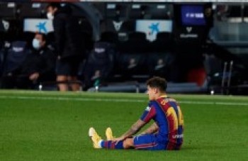 Philippe Coutinho sofre lesão no joelho e será operado