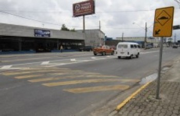 Após reportagem do Dat, lombada na Vila Maria de Maggi é pintada: