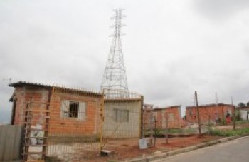 EDP demole imóvel em área irregular