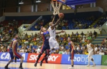 Plano de Guerrinha funciona: time começa bem e atropela candangos