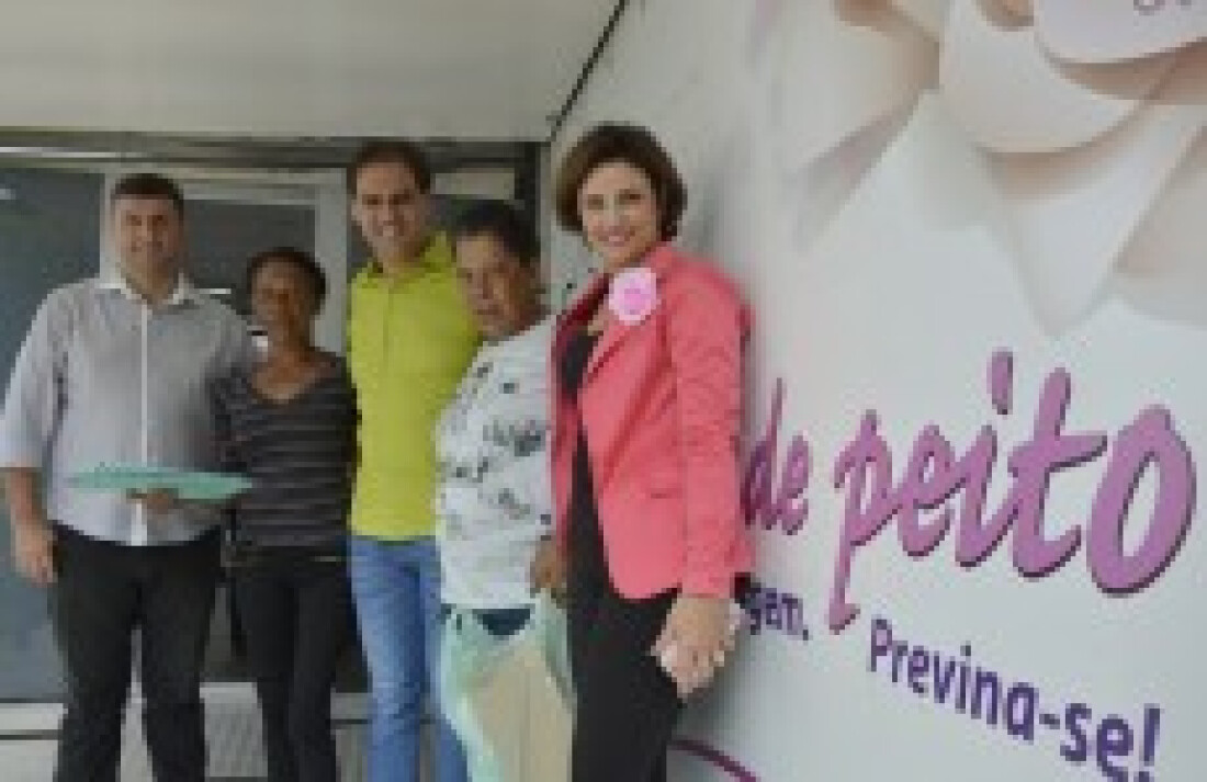 Carreta móvel 'Mulheres de Peito' faz atendimentos até 5 de abril