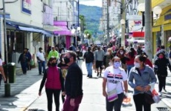 Sincomércio projeta retração de 15% nas vendas de Natal