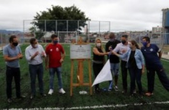 Praça da Juventude ganha campo de futebol