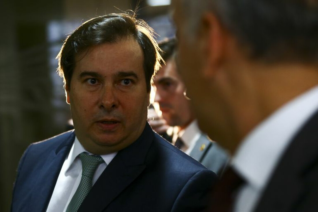 Maia anuncia amanhã candidato à sucessão