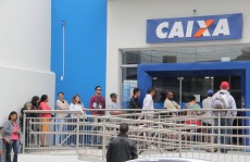 FGTS inativo já começa a ser pago nas agências da Caixa
