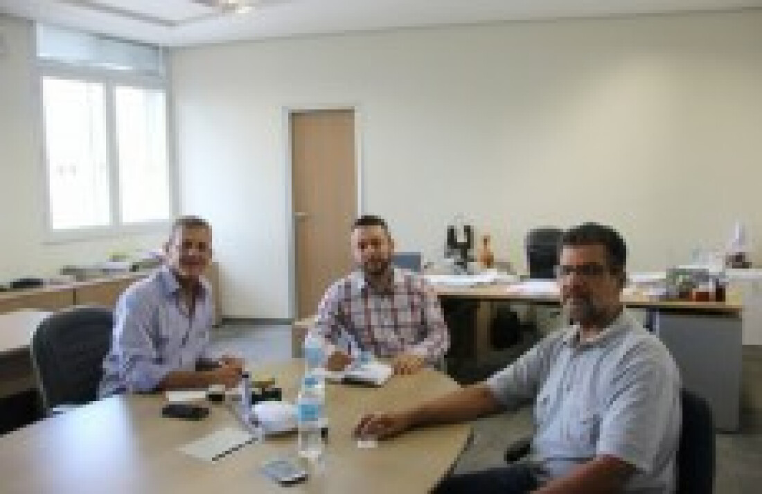 Ferraz busca integração com o IBGE
