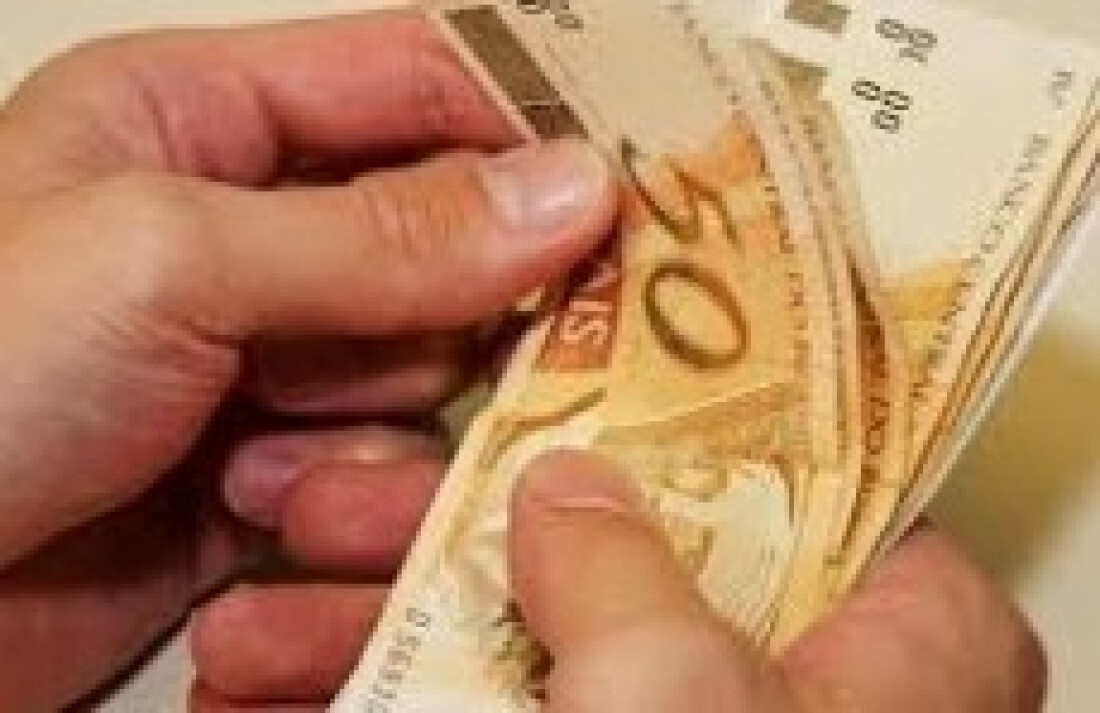 Governo prevê salário mínimo de R$ 1.088