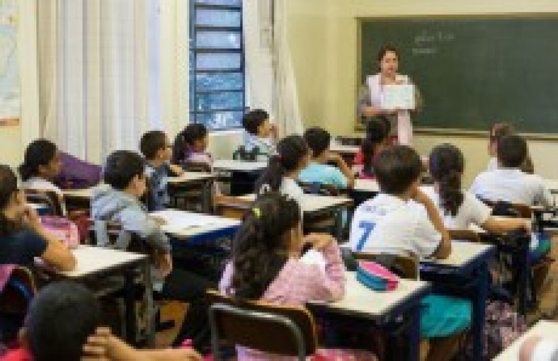 Estado pagará R$ 290 mi a servidores da Educação
