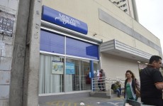 Aposentado tem cartões roubados