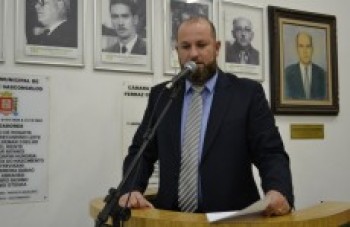 Construção de aterro no Jardim Dayse é criticada