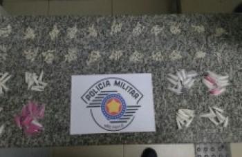 Polícia de Mogi apreende drogas