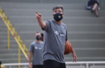 Mogi encara a Unifacisa hoje à tarde pelo NBB