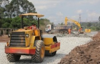 Avenida das Orquídeas ganha forma com avanço das obras