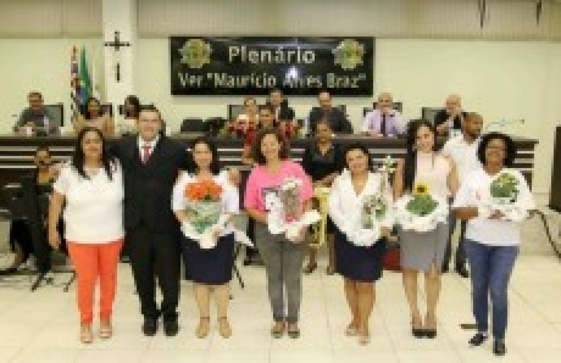 Prefeitura de Itaquá faz homenagem às mulheres