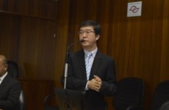 Déficit de policiais e terminal são discutidos