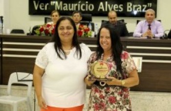 prêmio "Mulher de Destaque"