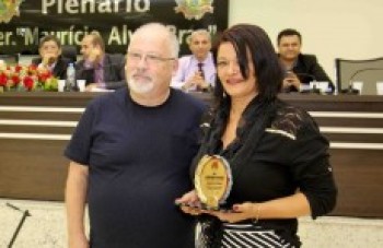 Prêmio "Mulher de Destaque"