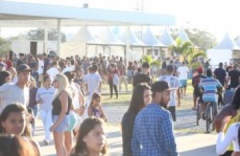 Mais de 30 mil pessoas passam pelo Max Feffer