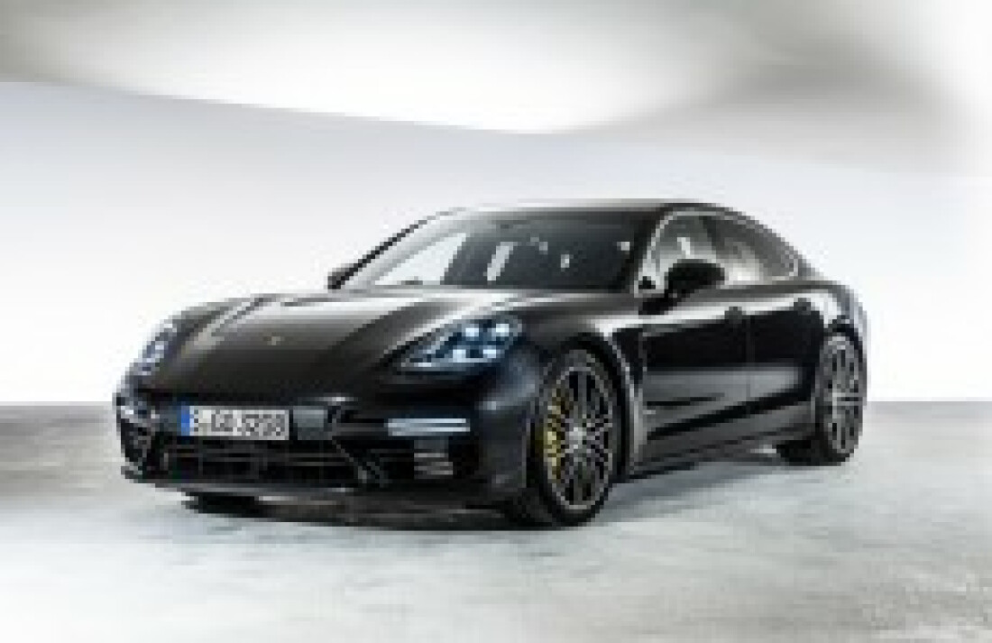 Novo Porsche Panamera é vendido por R$ 758 mil