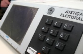 Número de candidatos que se declaram negros cresce 77%