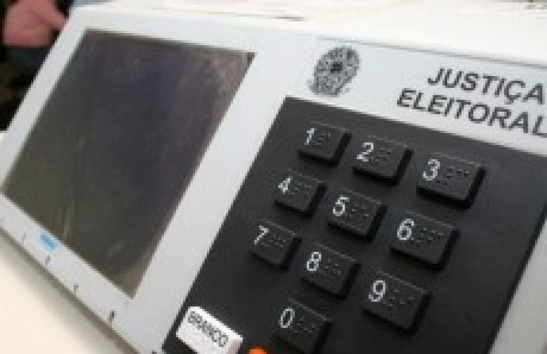 Número de candidatos que se declaram negros cresce 77%