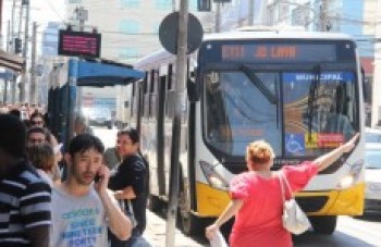 Marcus Melo apresenta pacote de ações para próximos anos