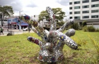 Chaer expõe cinco obras em Suzano