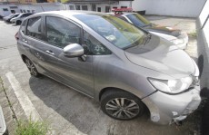 Viatura da PM capota e 2 suspeitos morrem após troca de tiros