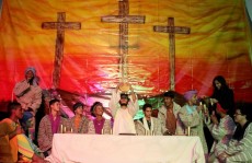 'Sua Missão' emociona a plateia