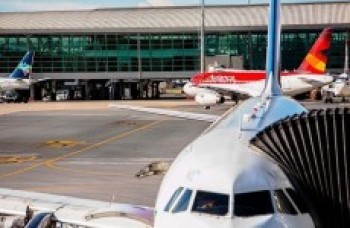 Demanda por transporte de cargas cai 8%