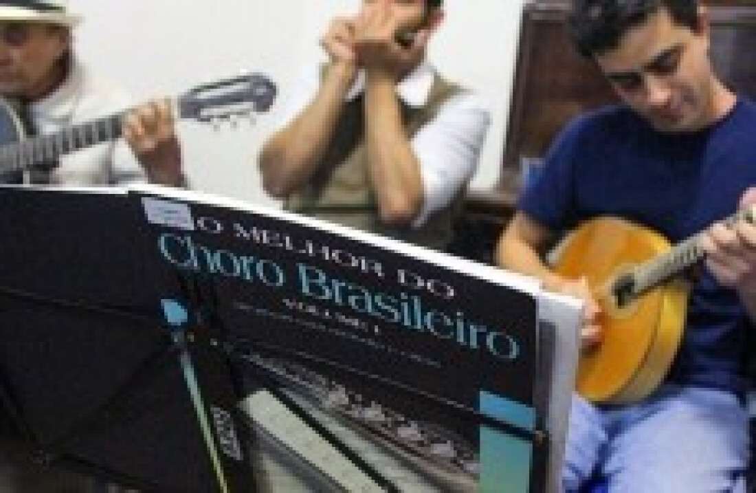 Corporação Santa Cecília recebe Roda de Choro do Seu Julinho