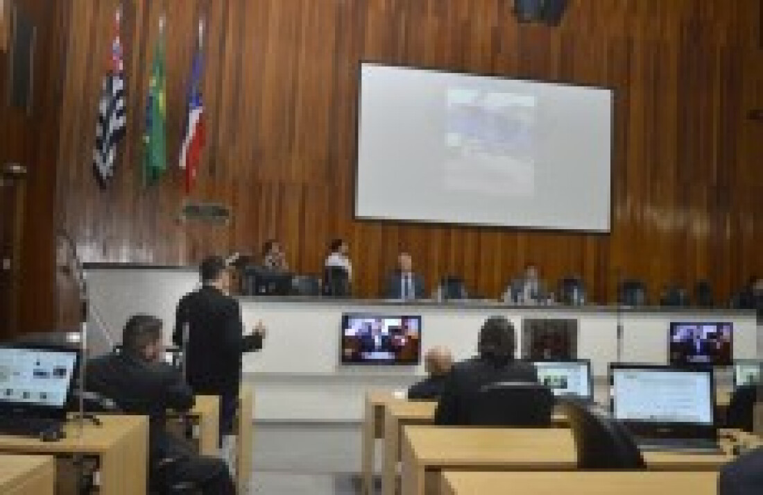 MP quer acabar com 'clientelismo'
