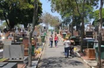 Prefeitura manterá serviços essenciais durante feriadão