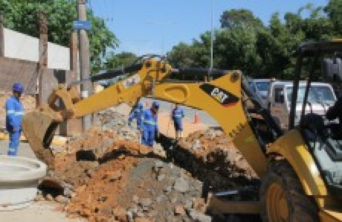 Obra de esgotamento sanitário tem avanço