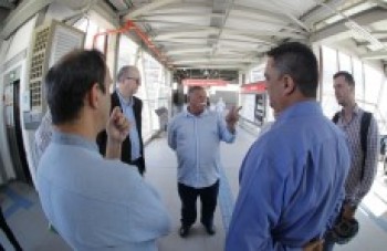 Prefeitura pede calçada menor para ampliar pista