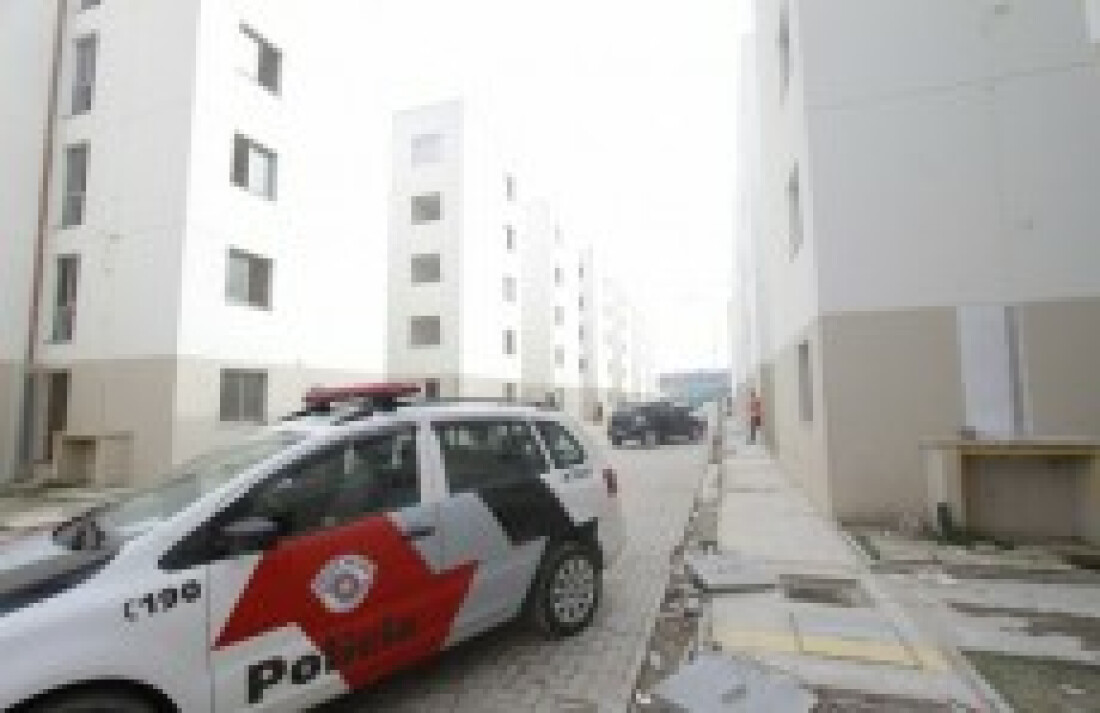 Apartamentos são retomados de forma pacífica em Suzano