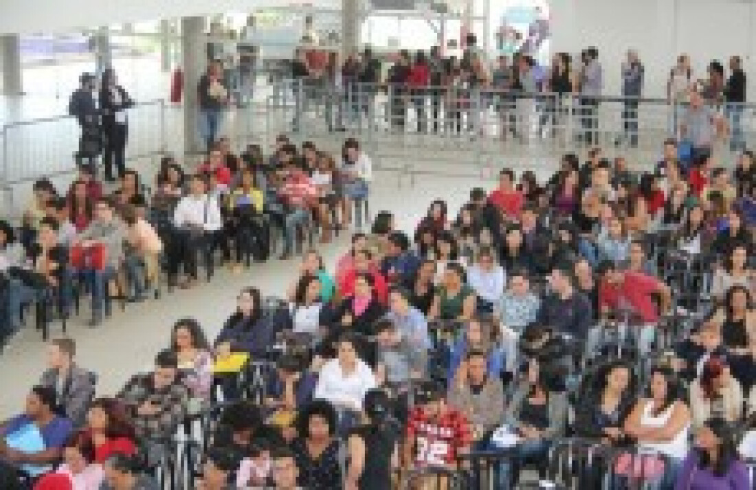 Justiça manda parar processo seletivo da Prefeitura de Poá