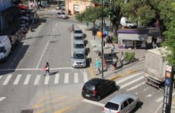 Trânsito muda e afeta motoristas e pedestres