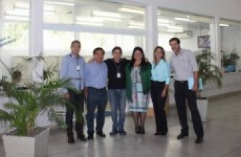 Emprega Mogi se torna referência