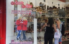 Dia das Mães anima comércio