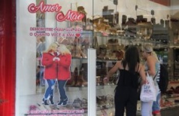 Dia das Mães anima comércio